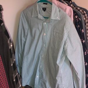 J crew L slim fit button up